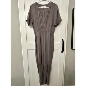 Anthropologie Cloth & Stone Gray Chambray Jumpsuit Flutter Sleeve Comfort sz XS